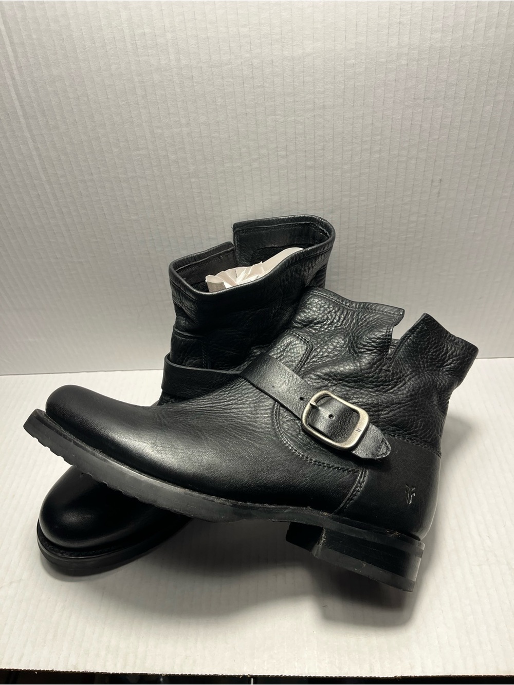 Frye Veronica Women’s Leather Bootie Size 9